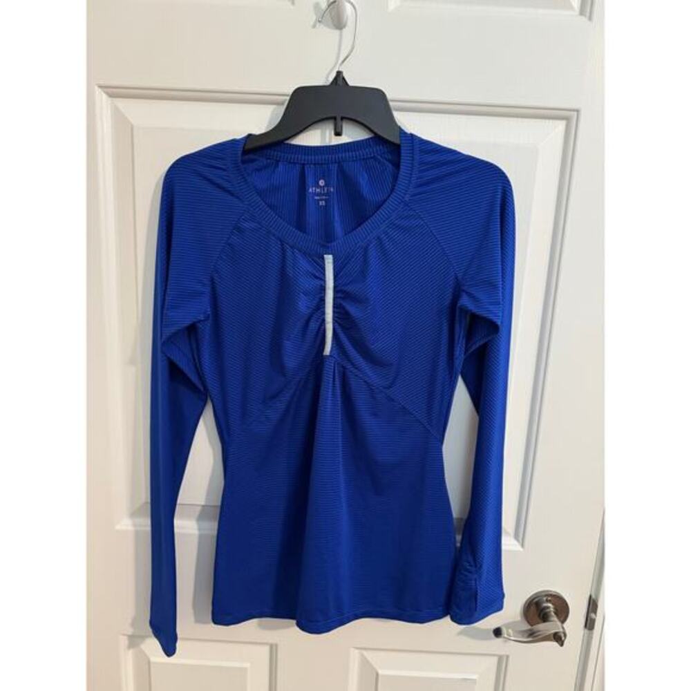 Athleta Pump It Up Long Sleeve Running Hiking Workout Top Reflective Blue XS
